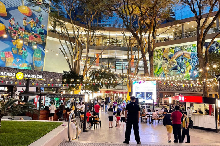 Shopping Mariscal is one of Asuncion's modern shopping malls