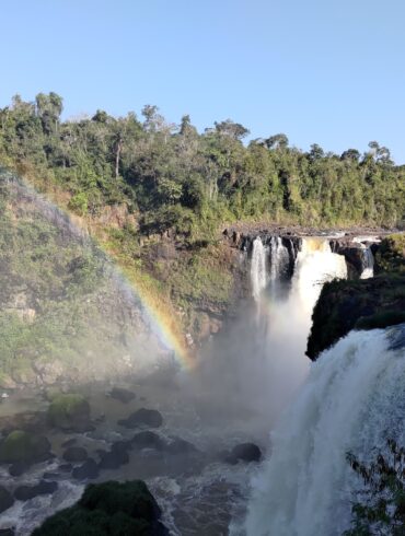 Saltos del Monday