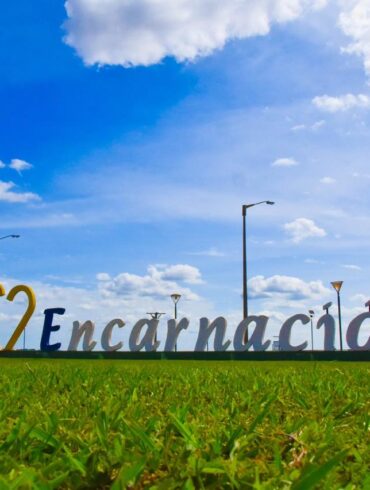 Sign of Encarnación.