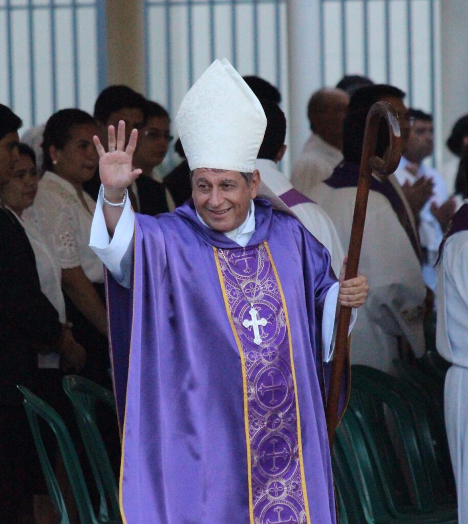 Bishop of Caacupé Ricardo Valenzuela.