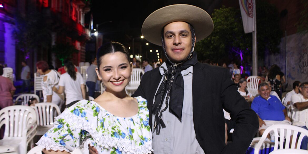 Tanya Olmedo and Mario Quiñónez.