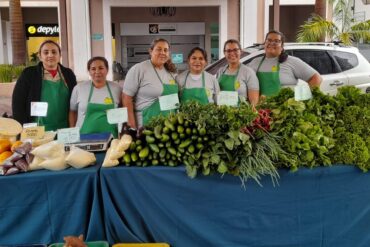 Family Farming Fair in Fernando de la Mora today!