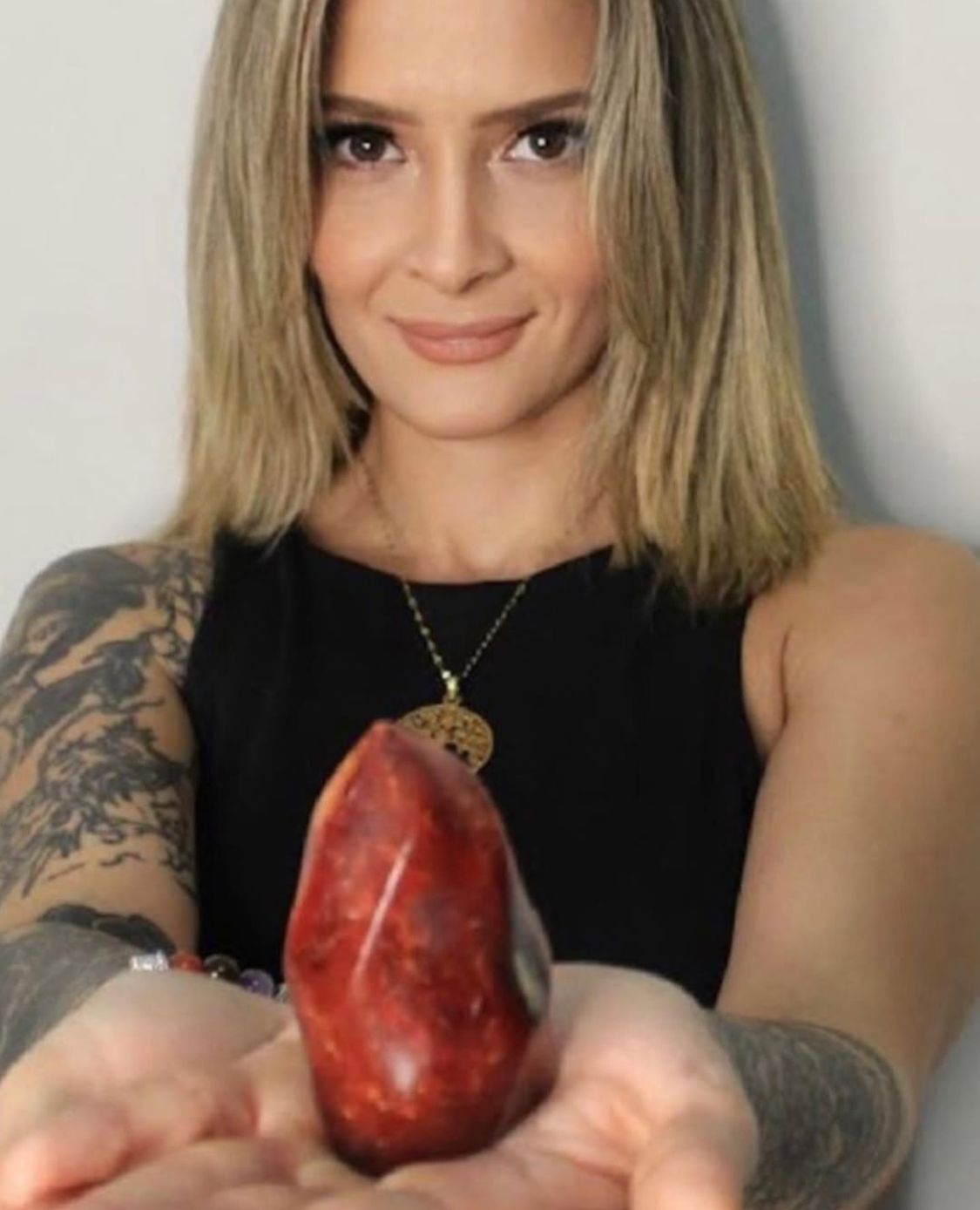 Paola Ananda: A Holistic Approach To Well-Being In Asunción