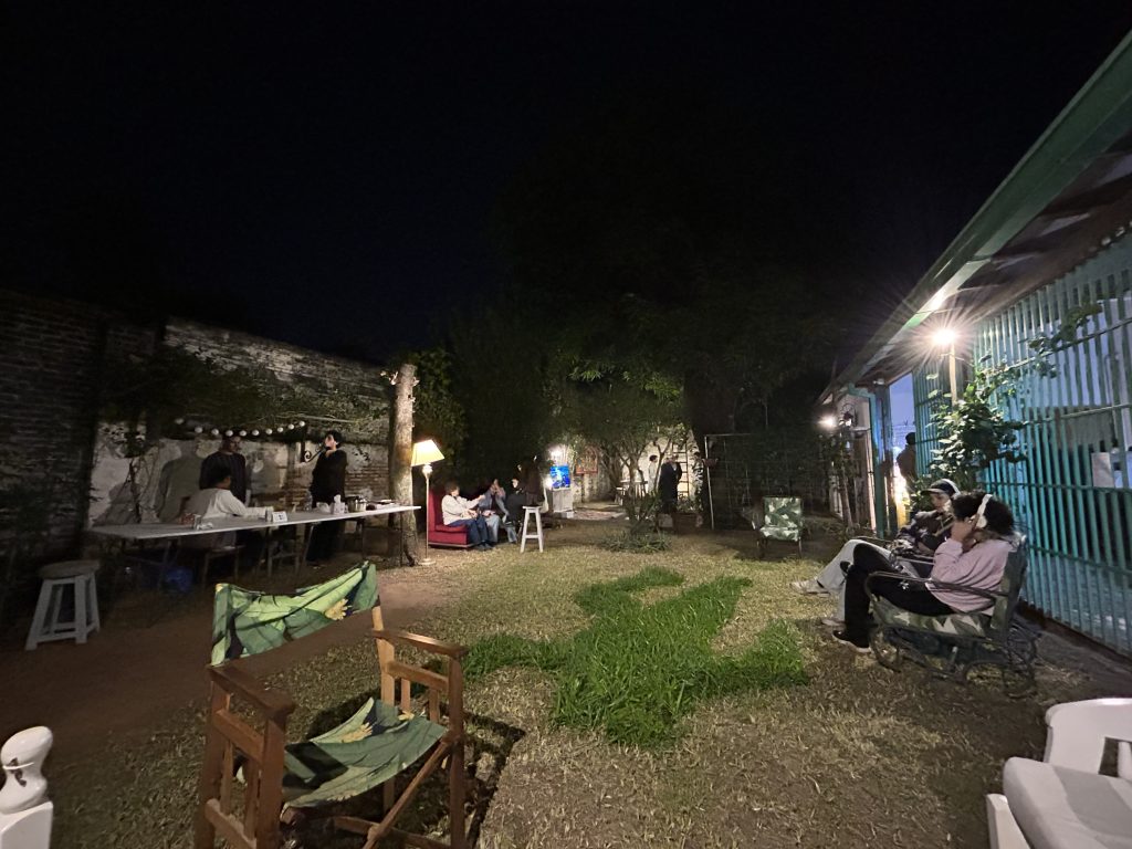 Reactivo 2023 at Residencia 536, featuring the work “Ojalá se recupere el jardín antes que yo me marchite” (“Hopefully the Garden Recovers Before I Wither”) by Manu Alviso. Photo by Natasha Gougeon.