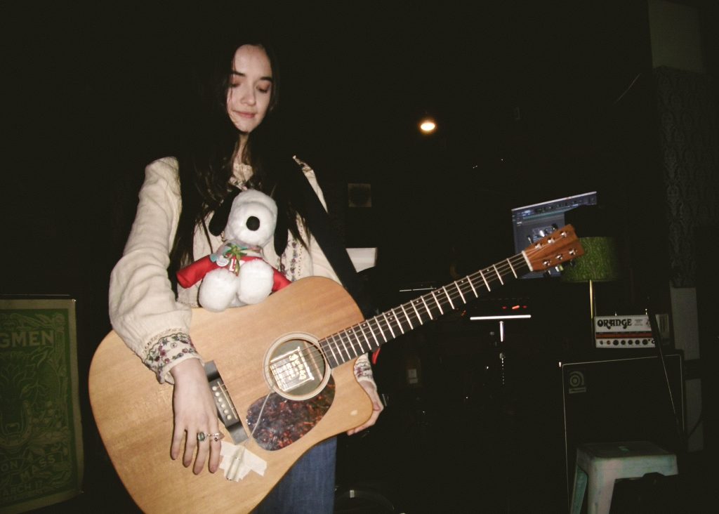 Singer-songrwriter Ana Blosset.