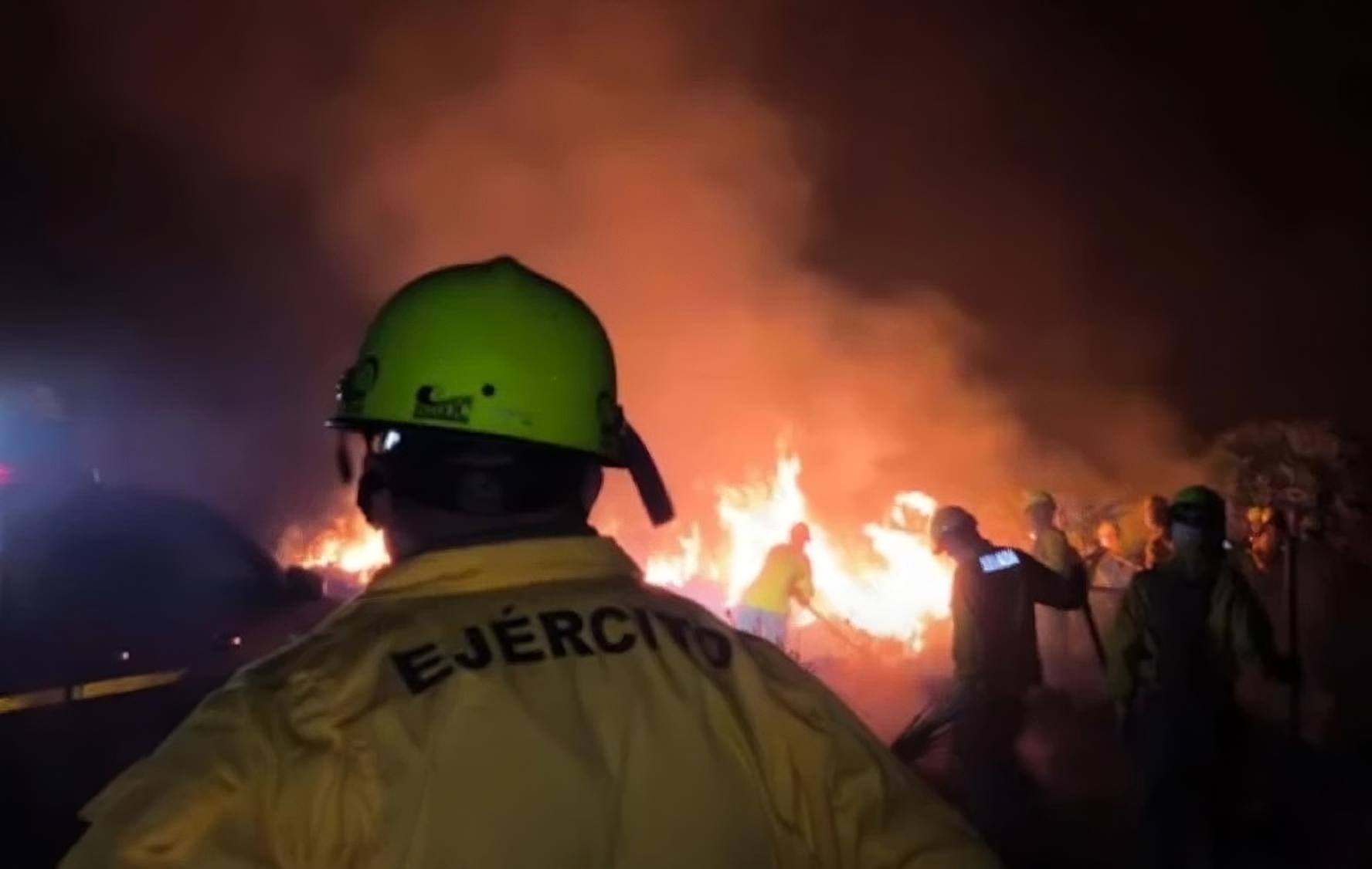 109 Paraguayan Soldiers Assist In Battle Against Large Wildfire In Chaco Region