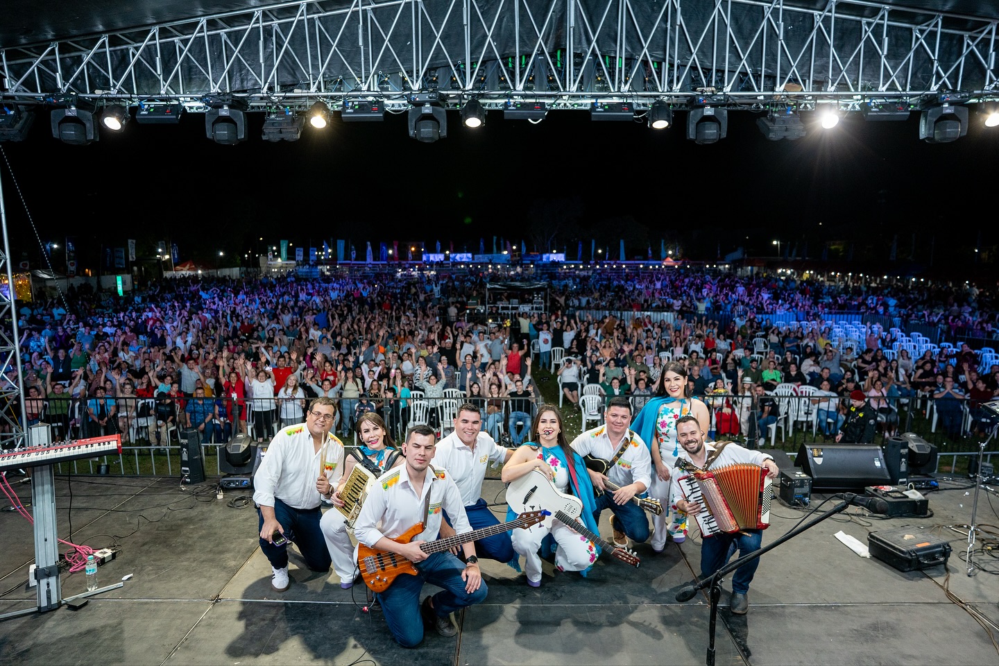 Celebrating Mestizo Heritage: This Was Villarrica’s Festival Of The Races 2025