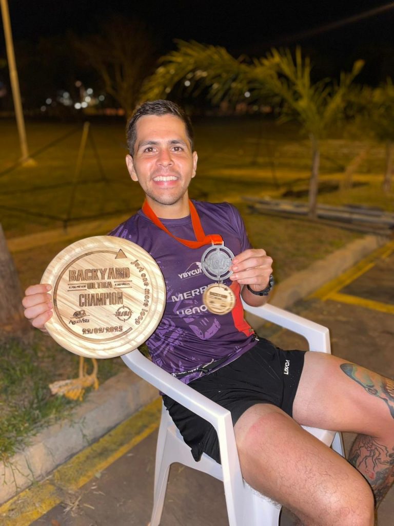 Paraguayan ultrarunner.
