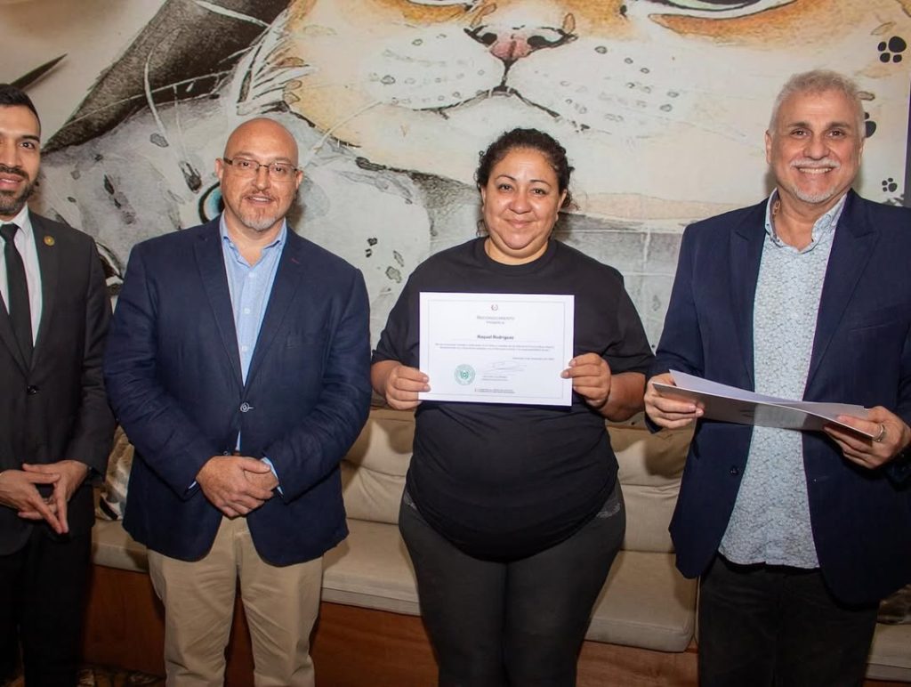 Those who work to save the life of the cats.