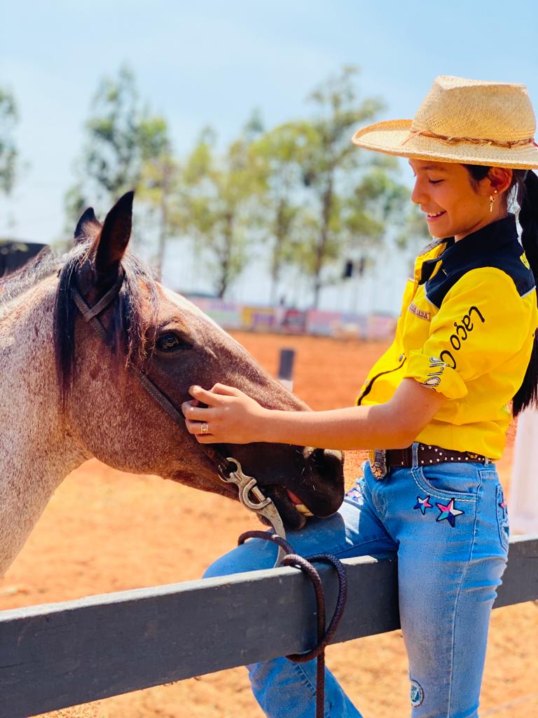 Apart from music, she has a passion for roping.