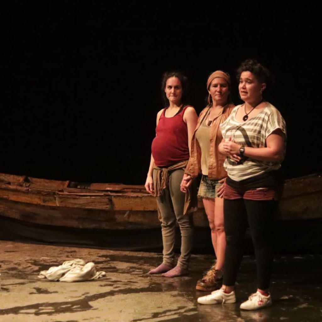 Paraná Porã stage actors.