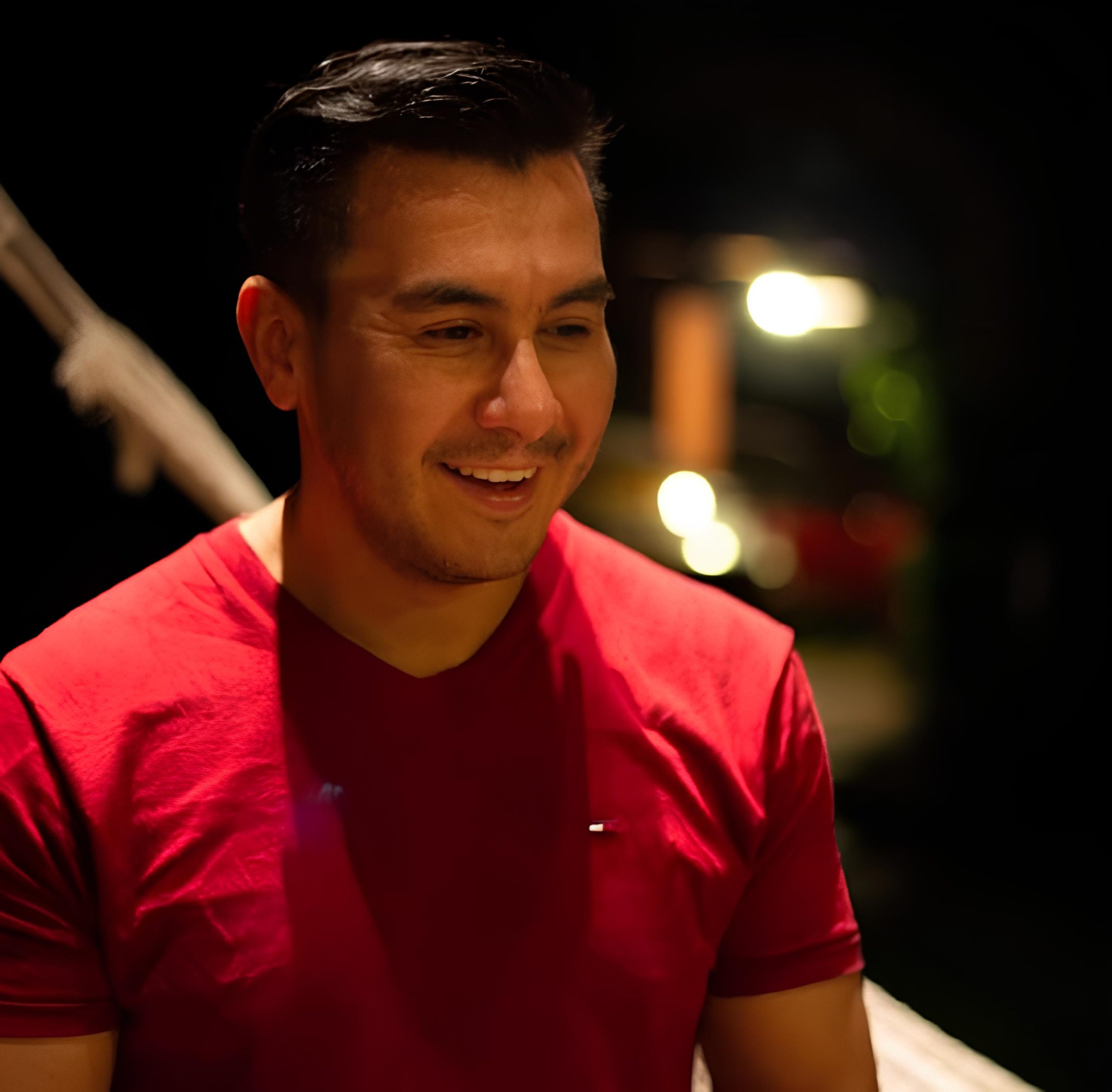 People Of Asunción #5, Christian Díaz From Paraguay: “The Future Here Is Too Big And Too Bright To Leave”