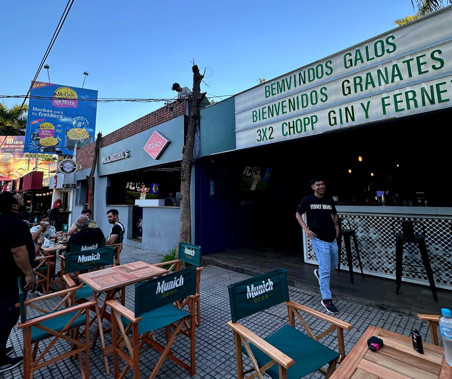 Beyond The Pint: How McCarthy’s Irish Pub Transforms Asunción Nightlife