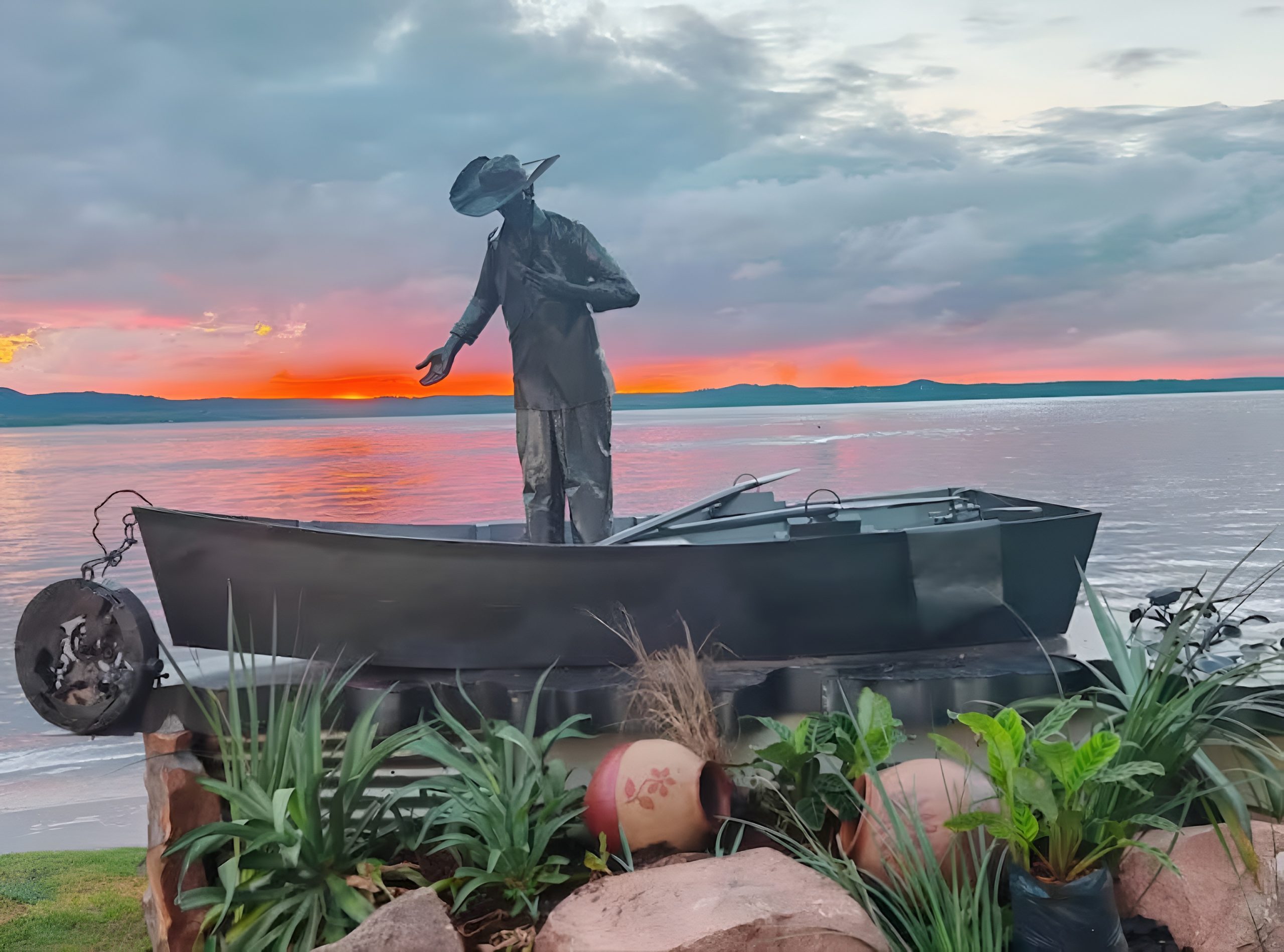 Paraguay Honours Folk Icon Pedro Canoero With Statue