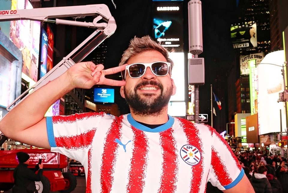 Meet Fabio Meza, The Paraguayan-American Content Creator Living The Albirroja Dream