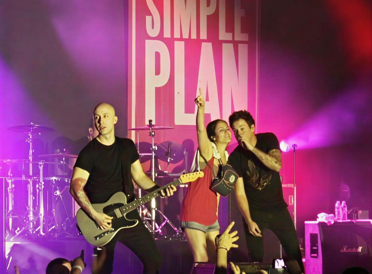 Vanessa González: The Paraguayan Fixer Behind Every Big Show