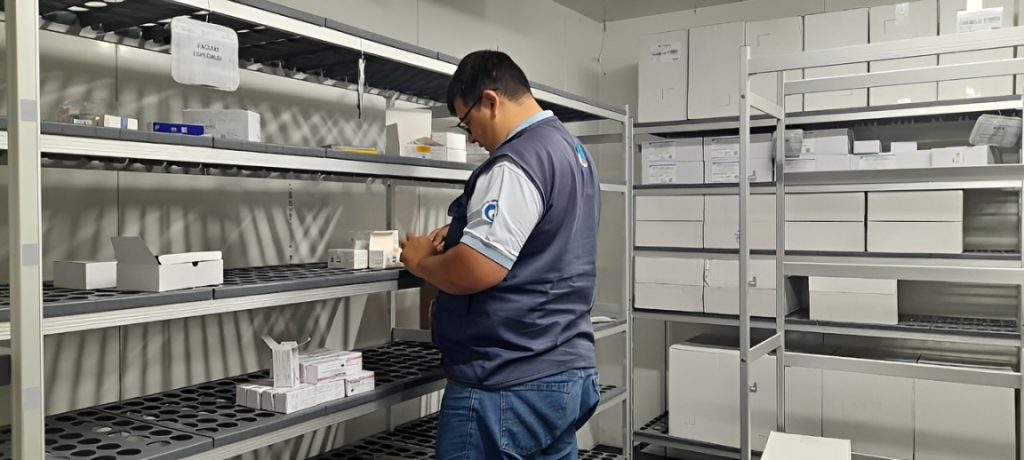 Measles Vaccines are maintained like this