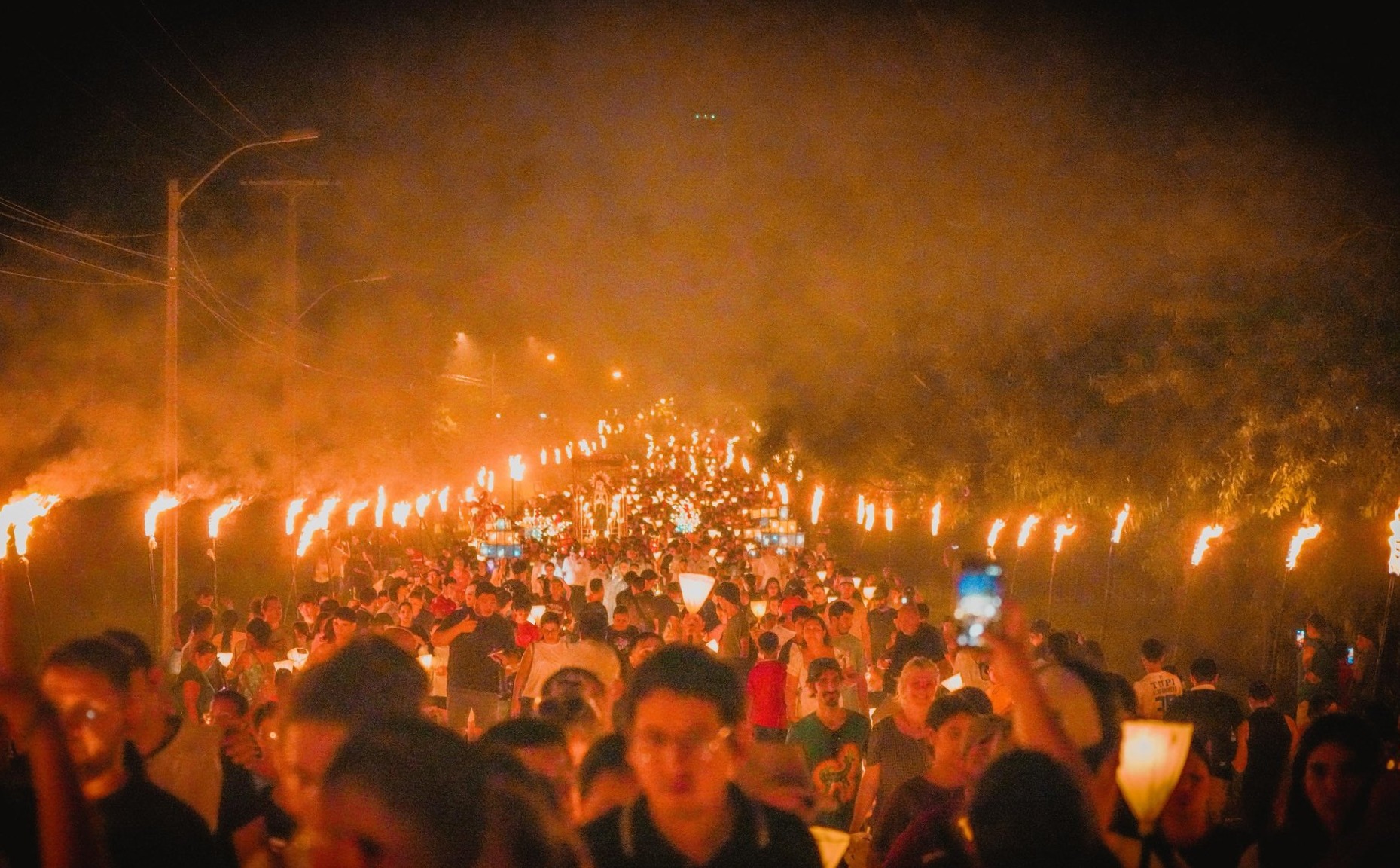 This Was Holy Week 2026: San Ignacio Illuminated With 20,000 Candles, Encarnación Chock-full