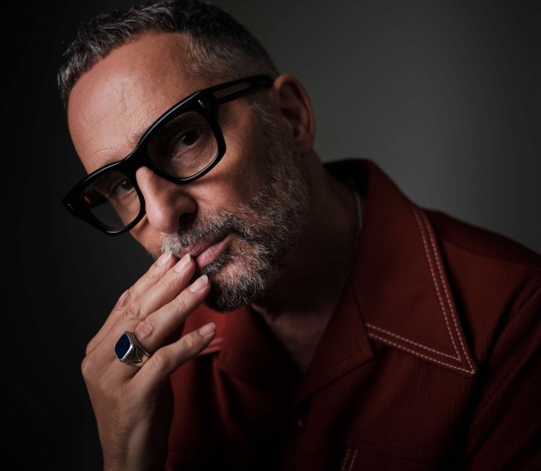 Singer-songwriter Jorge Drexler Returns To Paraguay With His Most Uruguayan Album Yet