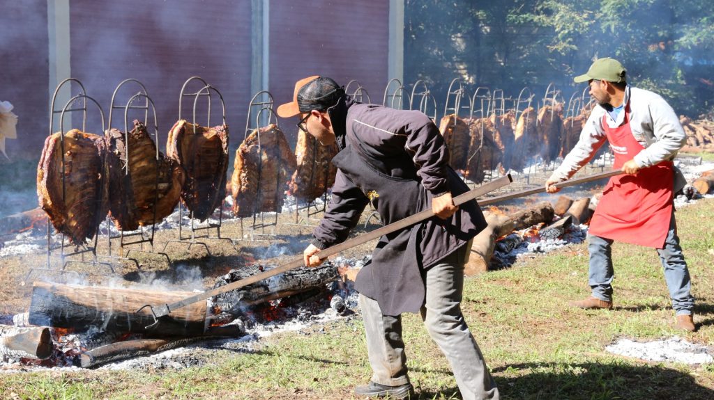 Comilona in Alto Paraná