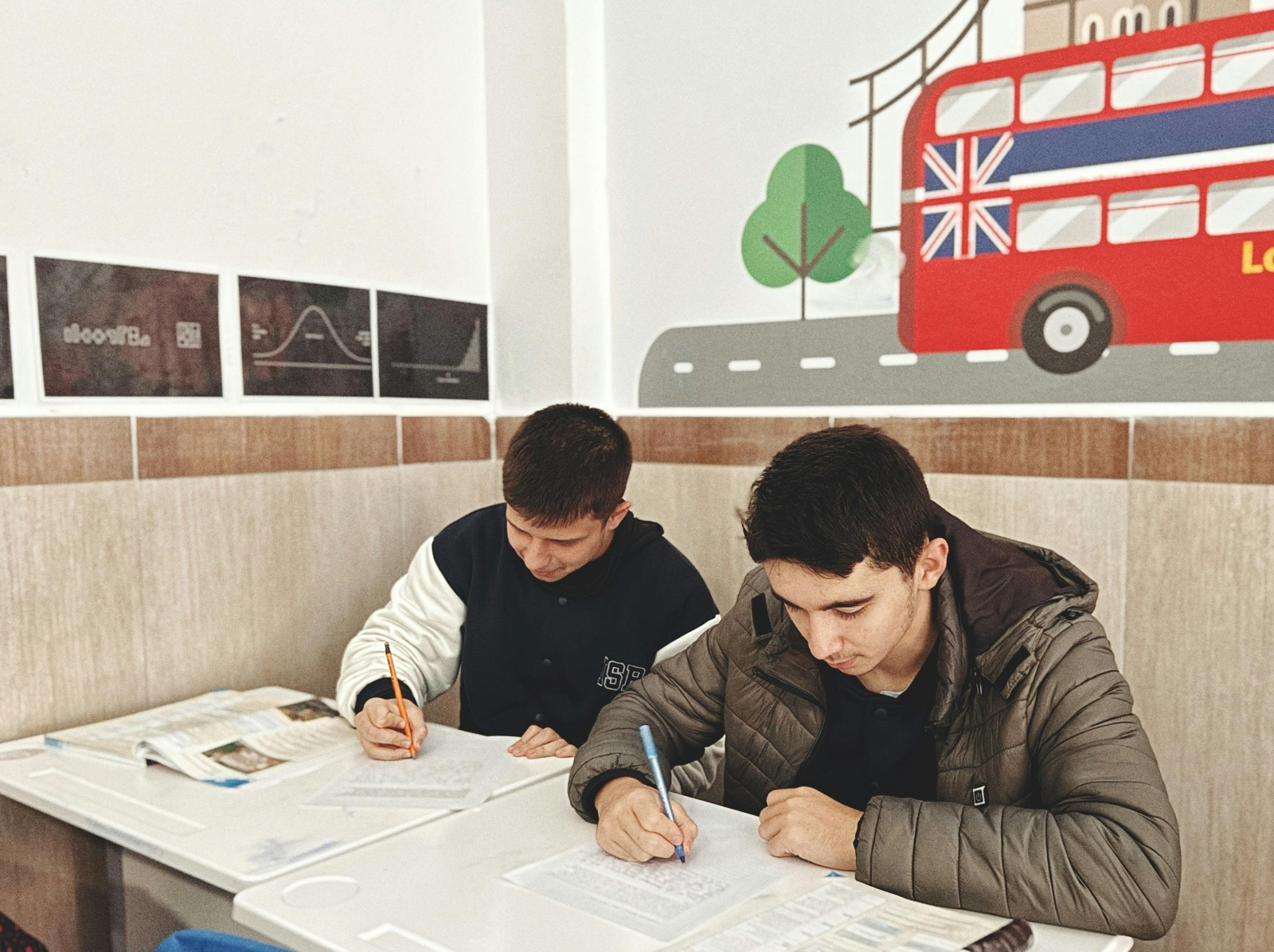 Ministry Of Defence In Asunción Opens Affordable Courses In English, Guaraní And Korean