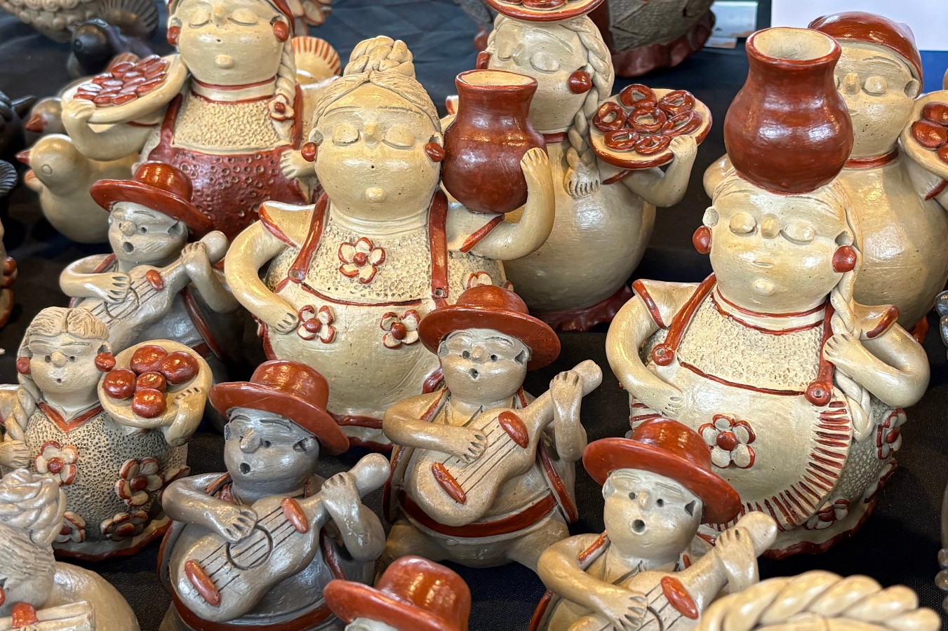 Inside Paraguay’s Ceramists Fair: From Earth To Art In The Heart Of Areguá