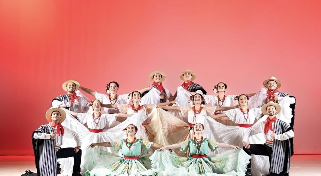 Paraguayan Folk Dancers