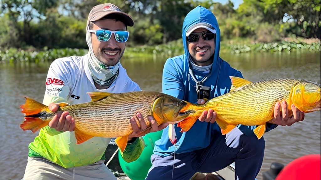 fishing in paraguay